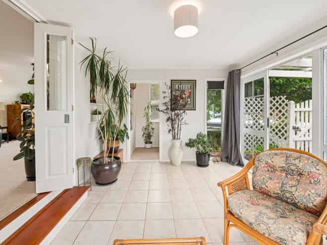 12 Galbraith Street, Springfield