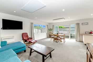 3B Sunburst Court, Paraparaumu Beach