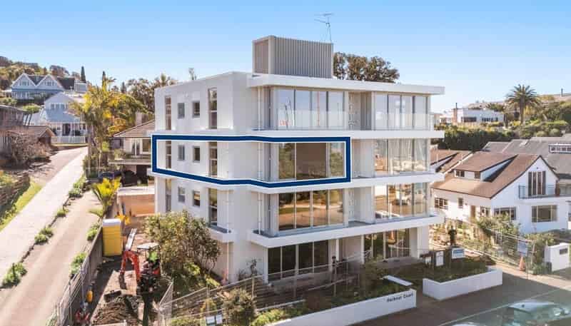 3B/18 King Edward Parade, Devonport