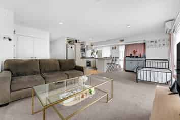 82 Malaspina Place, Papatoetoe