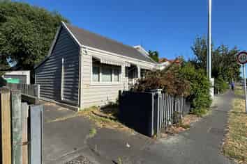 987 Colombo Street, Saint Albans