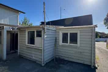 987 Colombo Street, Saint Albans