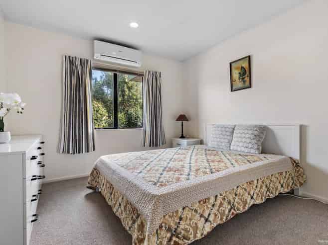 1/63 Gosford Drive, Botany Downs