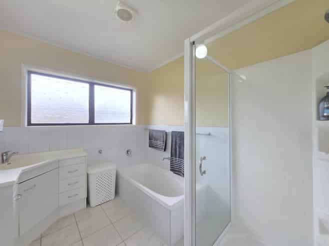 119 Prince Regent Drive, Half Moon Bay