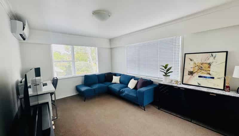 1/3 Hubert Henderson Place , Remuera