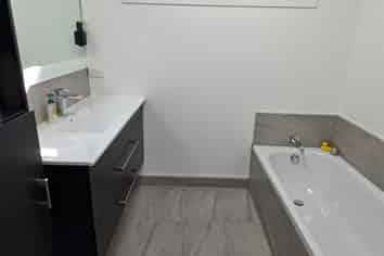 23 Puriri Crescent, Lansdowne