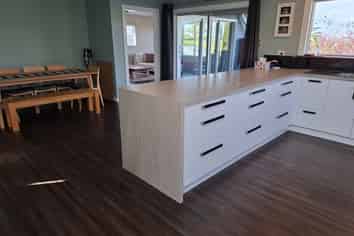 23 Puriri Crescent, Lansdowne