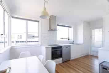 246 Coronation Avenue, Welbourn