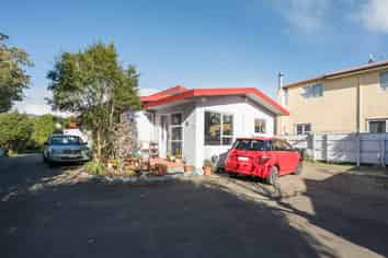 Nelson & Bays - Address withheld