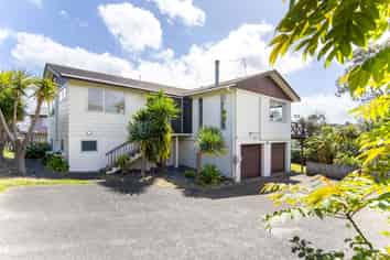 73 Awaruku Road, Torbay