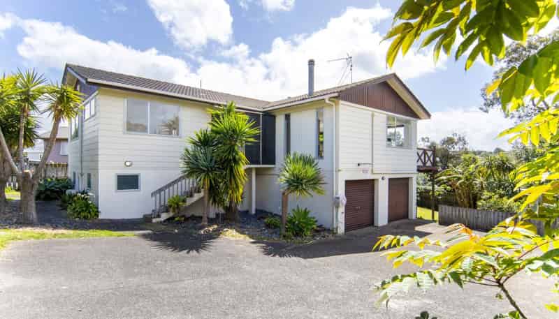 73 Awaruku Road, Torbay