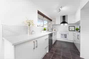 73 Awaruku Road, Torbay