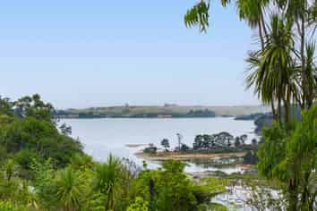 3 Riverhaven Drive, Stanmore Bay