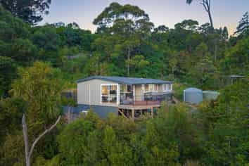 3 Riverhaven Drive, Stanmore Bay