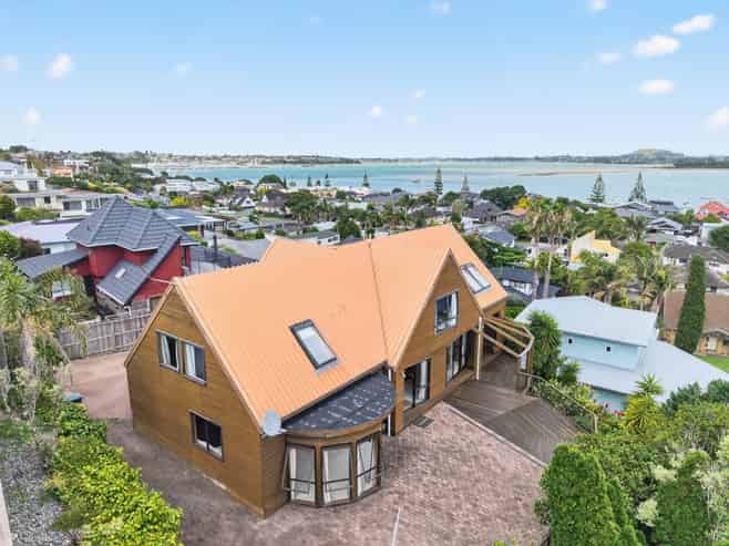 1/6 Basilton Close, Bucklands Beach