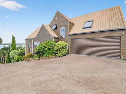1/6 Basilton Close, Bucklands Beach