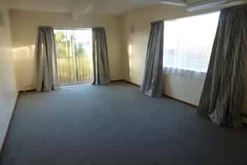 37B Truscott Avenue, Johnsonville