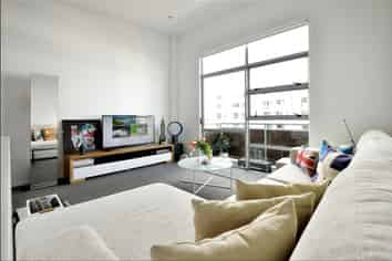 8/3 Ngahura Street, Eden Terrace