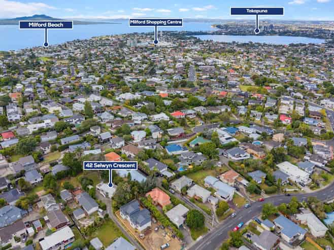 42 Selwyn Crescent, Forrest Hill