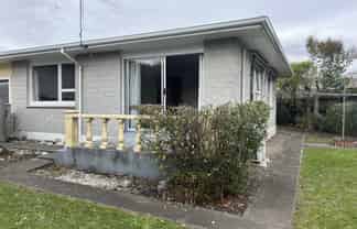 2/12 Cornwall Place , Stoke