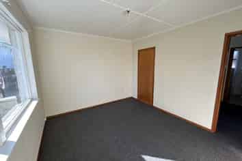 2/12 Cornwall Place , Stoke