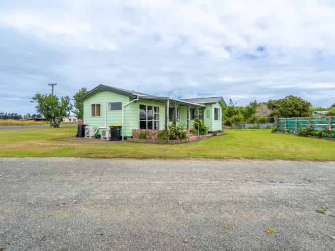 16 Havelock Street, Riverton