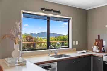 101 Riwai Street, Paraparaumu