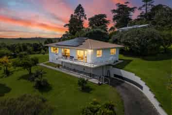 206 Old School Road, MAUNGAKARAMEA