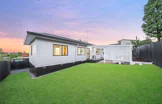 28 Madigan Place, Glendene