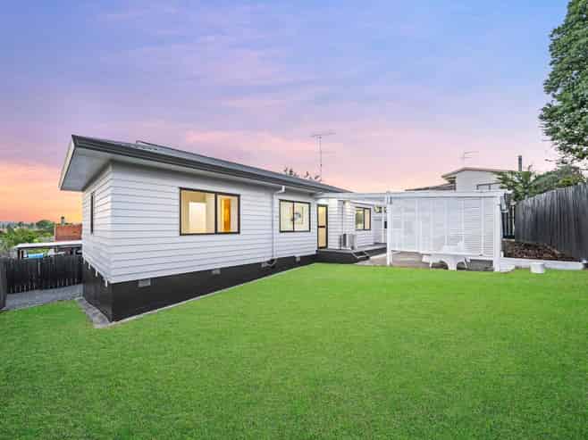 28 Madigan Place, Glendene