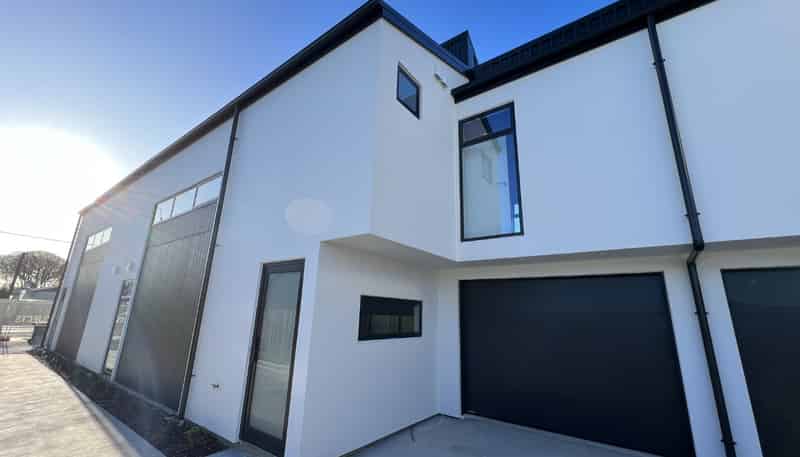 2/142 Milton Street, Somerfield