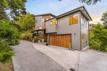 339 Ridge Road, Paremoremo