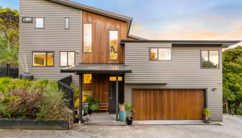 339 Ridge Road, Paremoremo