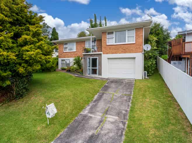 4 Ayton Drive, Totara Vale