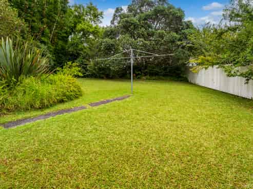 4 Ayton Drive, Totara Vale