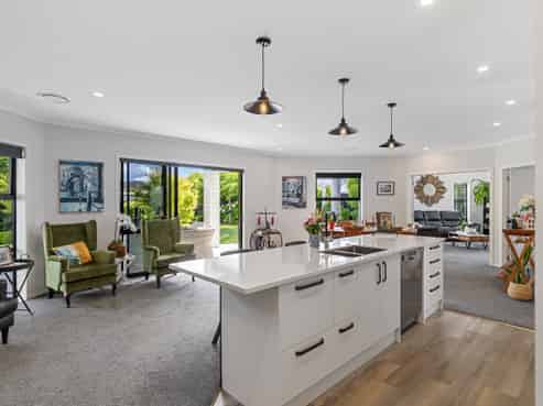 45 Pinehurst Crescent, Morrinsville