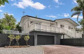 11 Alidade Place, Massey