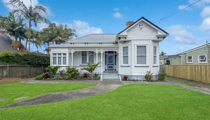 125 Vauxhall Road, Devonport