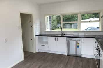 28  Prouse Street, Levin