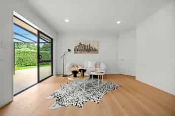 3 Samuel Cross Place, Greenhithe