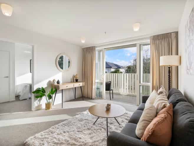 104/21 A Swanson Road, Henderson