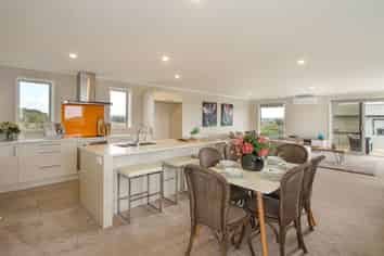 2 & 2A Mutetai Road, Clarks Beach