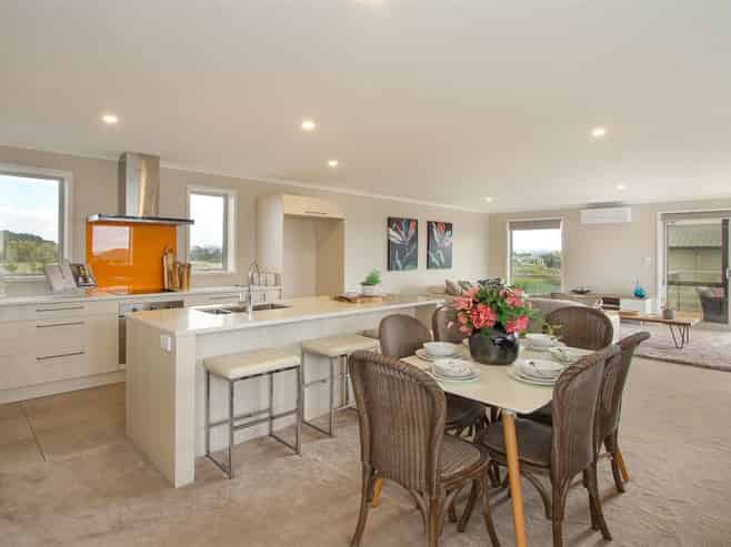 2 Mutetai Road, Clarks Beach