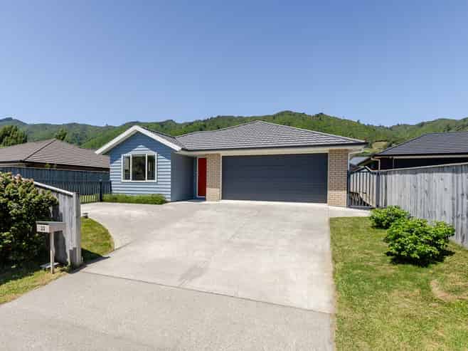 22 Mahia Lane, Waikanae