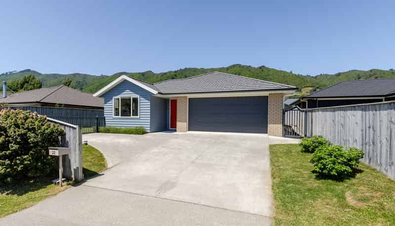 22 Mahia Lane, Waikanae
