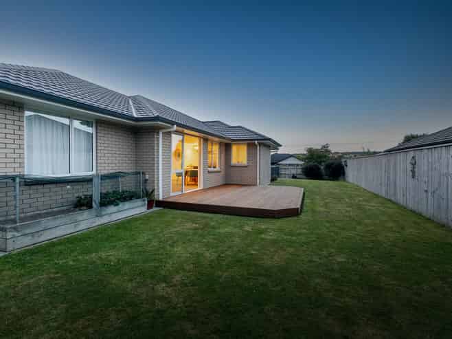22 Mahia Lane, Waikanae