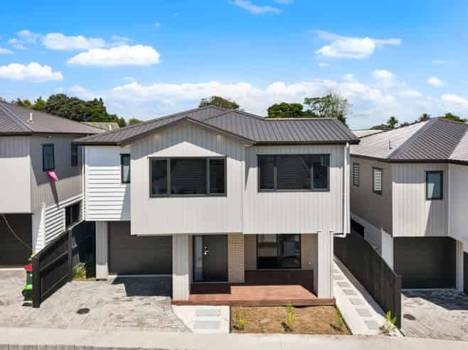 2/142 Great South Road, Manurewa