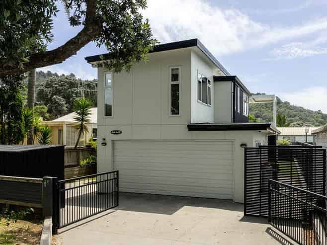 38 Ocean View Road, Waihi Beach