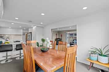 207 Maidstone Road, Avonhead