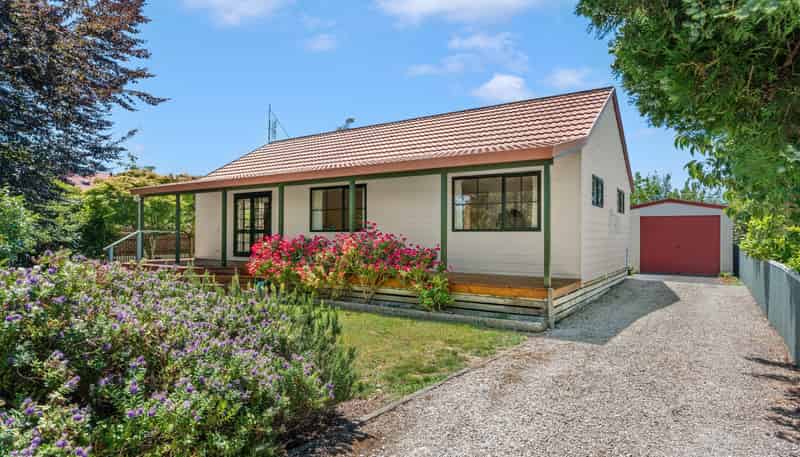 9 Venice Street, Martinborough